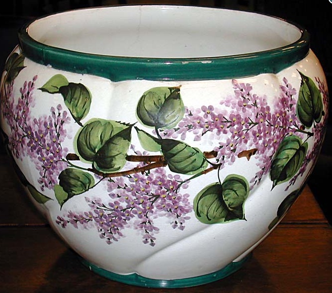 The beauty of the hand painting can really be seen in this bowl.