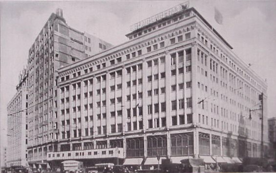 Bamberger's Department Store in Newark, NJ, one of the many, many locations that carried Fulper products.